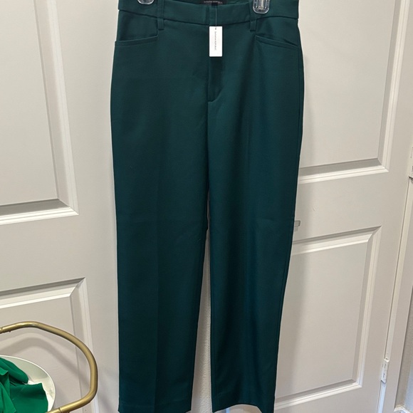 Banana Republic Pants - NWT Banana Republic Forest Green Straight Leg Trousers
